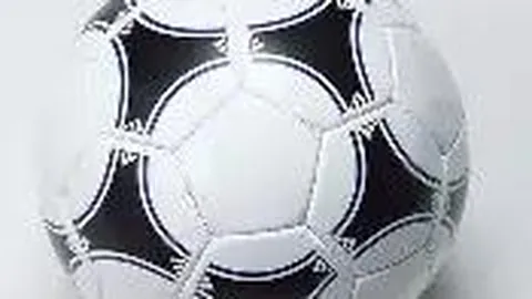 “20连胜进球魔咒终破，利物浦遭阿森纳绝地逆袭，首次英超空场而归！”