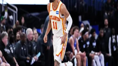 利物浦报价5200万欧欲签拉维亚，南安普顿开价5800万欧元不松口